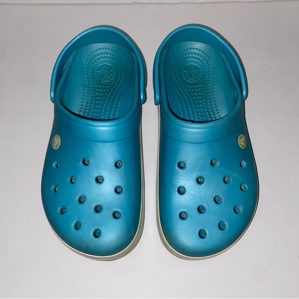 Women classic crocs